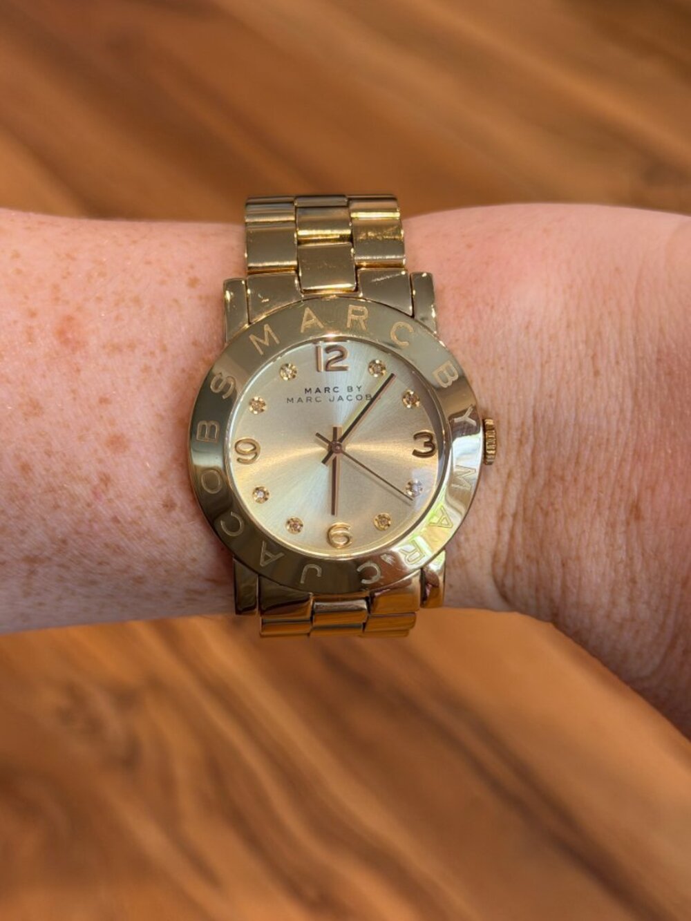 Marc Jacobs Amy White Dial Gold Steel Strap Watch - MBM3182 - Picture 7 of 7